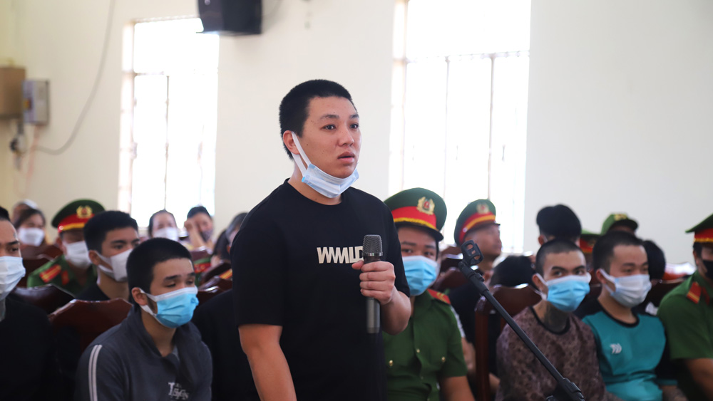 Xét hỏi bị cáo Nguyễn Minh Vũ