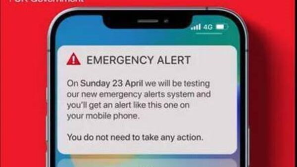 Tin nhắn thử nghiệm cảnh báo khẩn cấp được gửi đến điện thoại người dùng