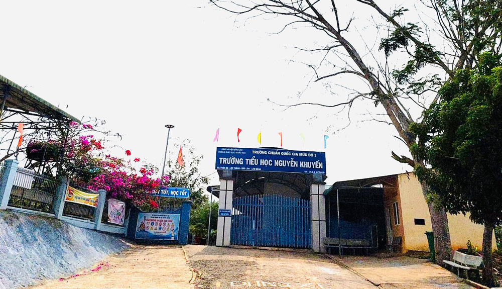 Trường Tiểu học Nguyễn Khuyến (xã Lộc Thành) nơi ghi nhận 2 em học sinh dương tính với COVID-19