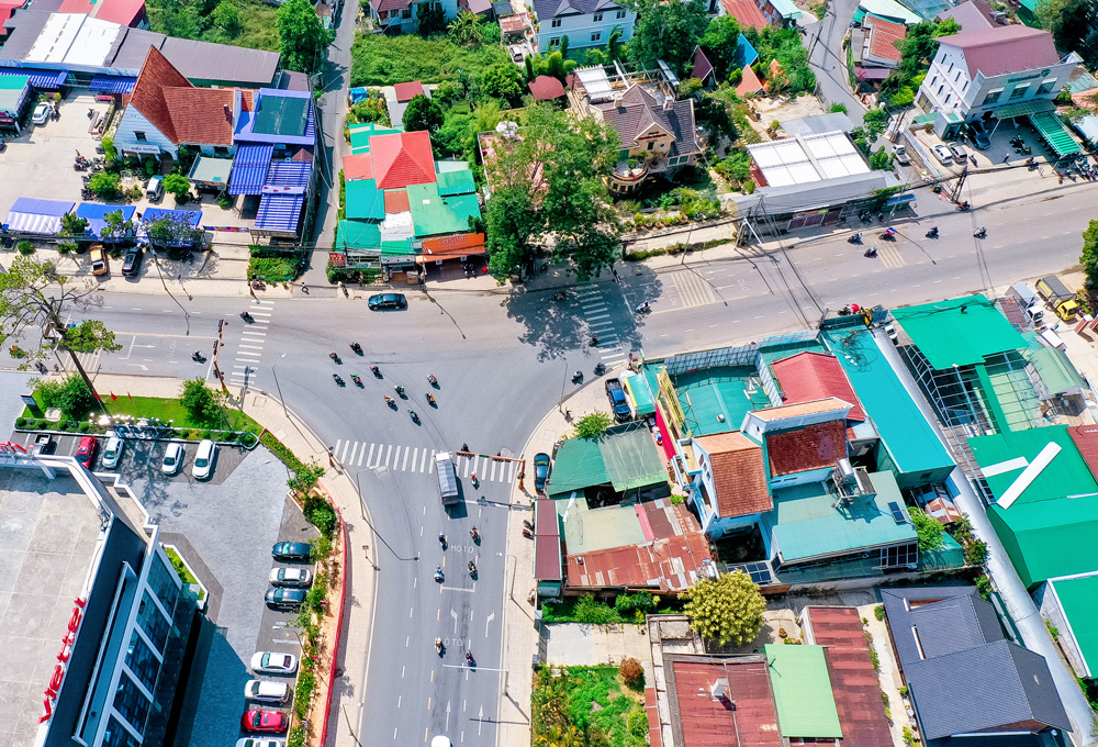 Nút giao thông Hùng Vương - Trần Quý Cáp