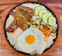 Cơm tấm Việt Nam vào top 3 món ăn từ gạo ngon nhất thế giới