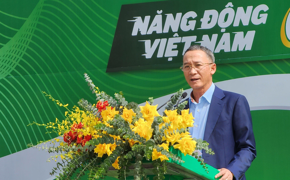 Đồng chí Trần Văn Hiệp - Chủ tịch UBND tỉnh phát biểu chào mừng tại buổi lễ