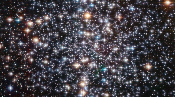 Cụm sao Messier 4, nơi kính Hubble phát hiện hố đen mới