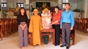 Lãnh đạo Ban Dân vận Tỉnh ủy thăm, chúc mừng các cơ sở Phật giáo nhân Đại lễ Phật đản