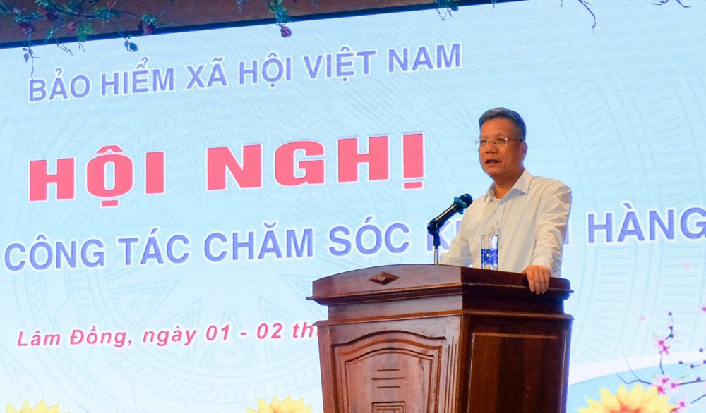 Ông Trần Đình Liệu - Phó Tổng Giám đốc BHXH Việt Nam phát biểu khai mạc hội nghị