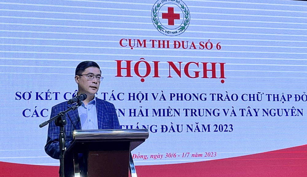 Ông Nguyễn Khắc Bình – Phó Chủ tịch HĐND tỉnh Lâm Đồng đã  phát biểu chào mừng hội nghị