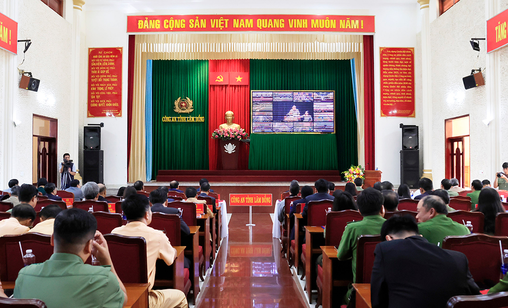 Quang cảnh hội nghị tại điểm cầu Lâm Đồng