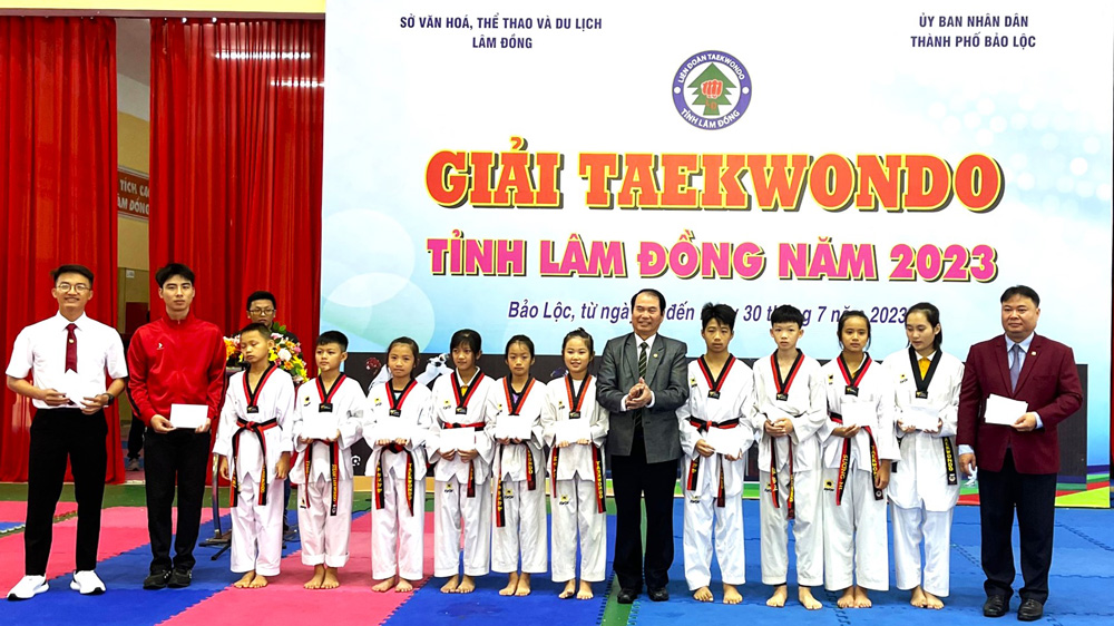 470 VĐV tranh tài tại Giải Taekwondo tỉnh Lâm Đồng năm 2023