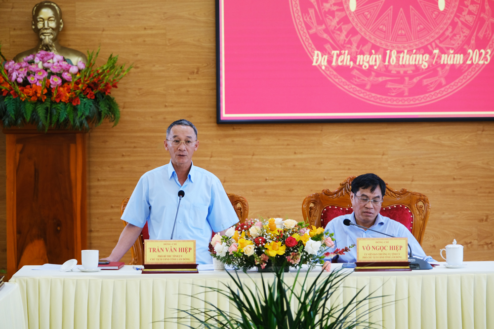 Đồng chí Trần Văn Hiệp – Chủ tịch UBND tỉnh Lâm Đồng phát biểu kết luận buổi làm việc