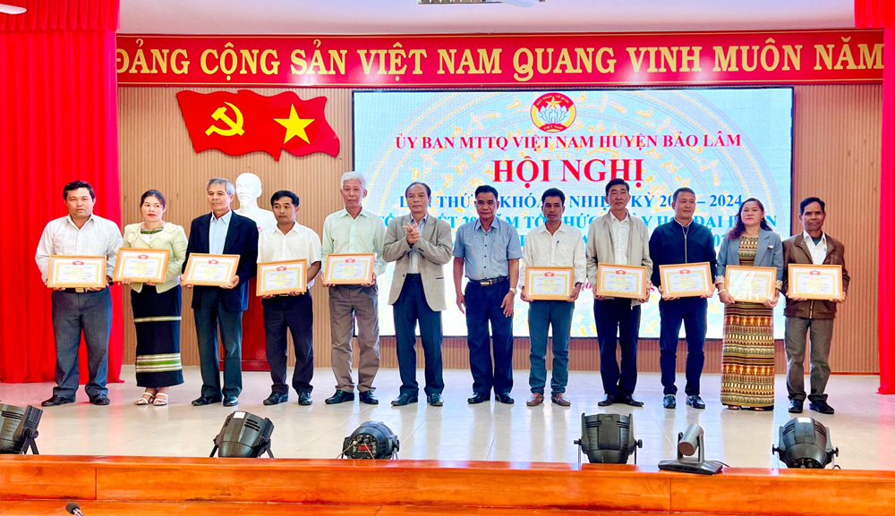 Bảo Lâm: Tổng kết 20 năm Ngày hội Đại đoàn kết toàn dân tộc