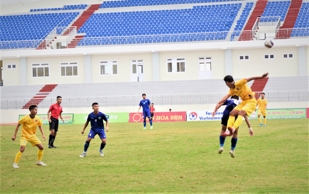 Hai đội bóng Đồng Nai và Đồng Tháp giành suất lên chơi hạng Nhất