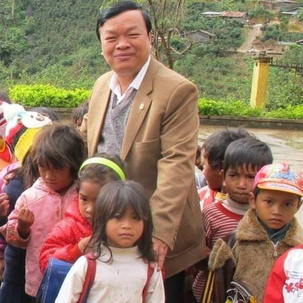 Ông Nguyễn Văn Lực có nhiều đóng góp trong hoạt động hỗ trợ bệnh nhân nghèo - người tàn tật và trẻ mồ côi