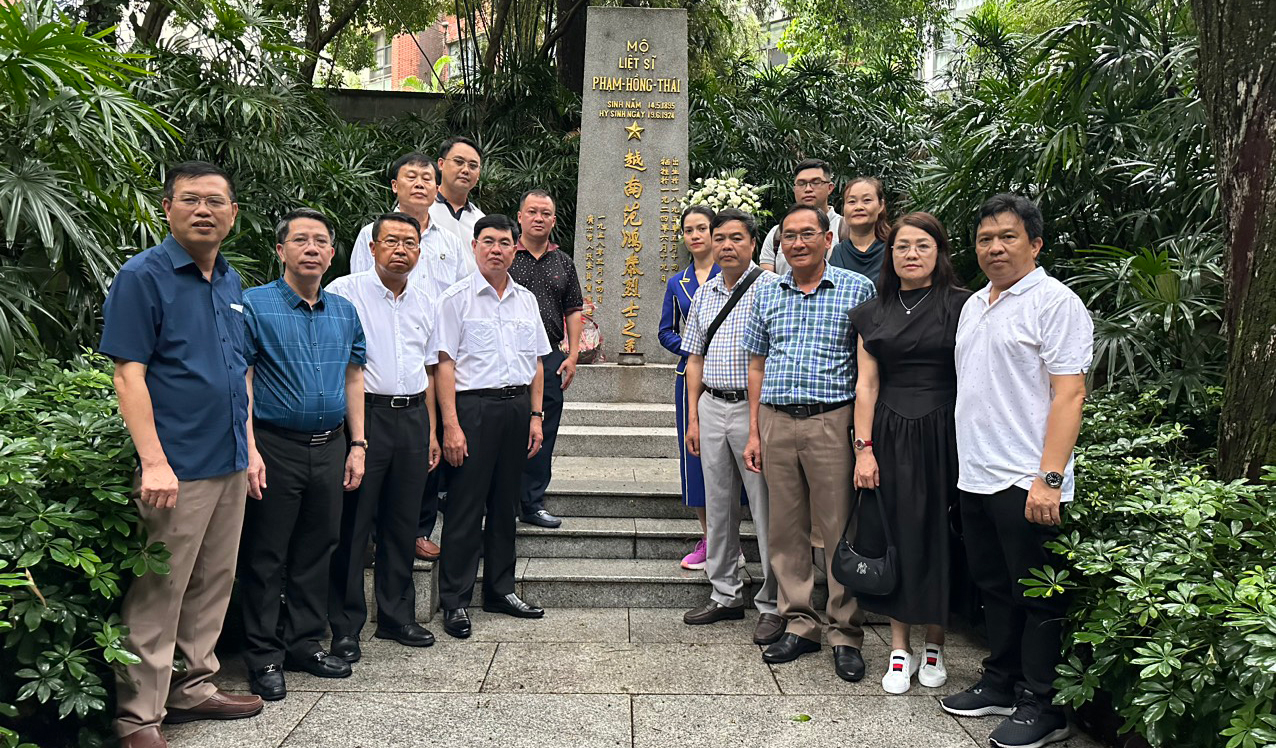 Đoàn công tác tỉnh Lâm Đồng bắt đầu chuyến thăm và làm việc tại Trung Quốc