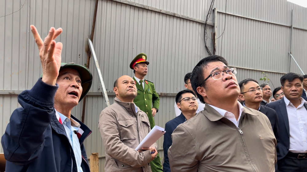 Chủ tịch UBND tỉnh Lâm Đồng kiểm tra các điểm có nguy cơ sạt lở trên đèo Mimosa