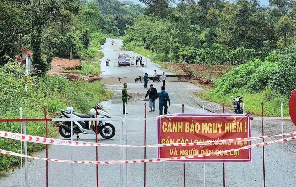 UBND tỉnh chỉ đạo cảnh báo tình trạng sụt lún đất trên đường tránh phía Nam TP Bảo Lộc