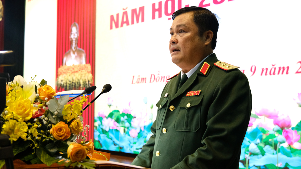 Trung tướng Đỗ Văn Bảnh - Chính ủy Học viện phát động Phong trào thi đua Quyết thắng năm học 2023 – 2024