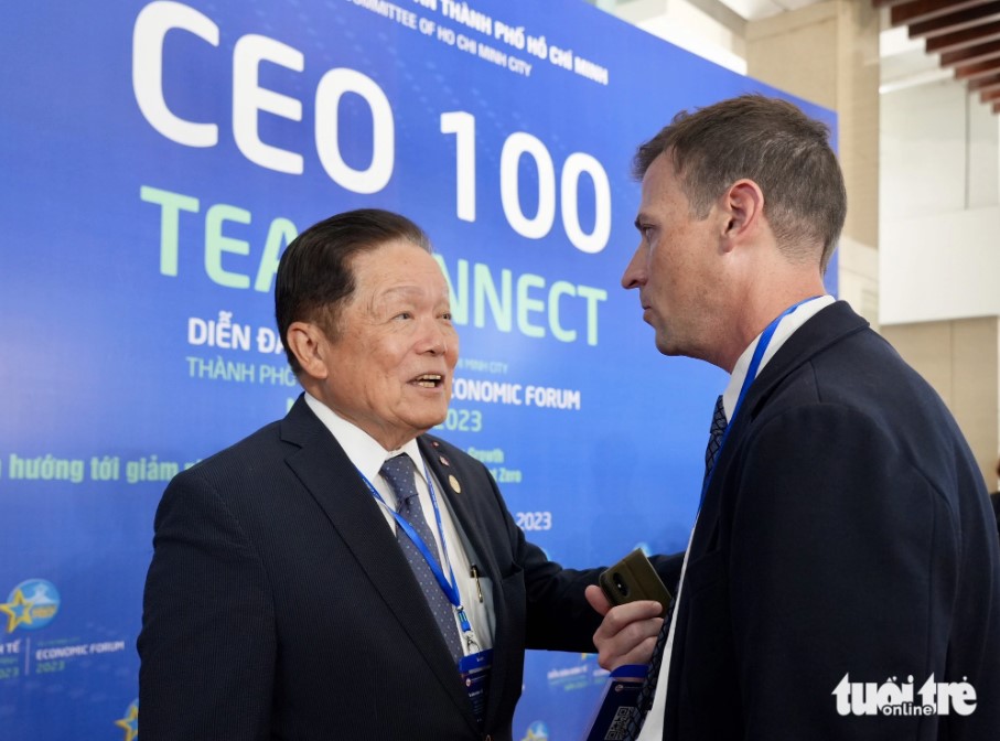 CEO 100 Tea Connect diễn ra theo cách rất đặc biệt tại Hội trường Thống Nhất là điểm gặp gỡ của các chuyên gia, nhà kinh tế