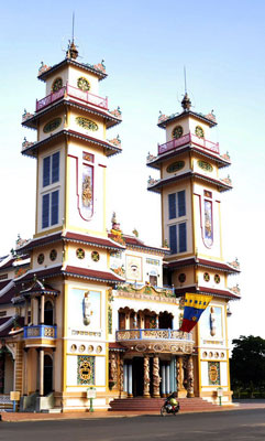 Tòa thánh Tây Ninh - Một kiến trúc độc đáo