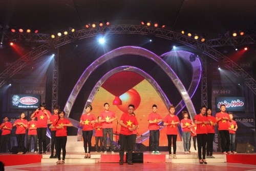 Tiết mục hát bằng tay của sinh viên Đà Lạt giành giải nhất đêm Gala SV 2012