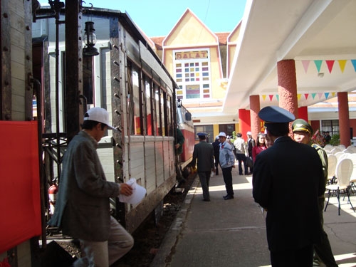Ga Đà Lạt khởi đầu tuyến du lịch tàu lửa Đà Lạt - Trại Mát