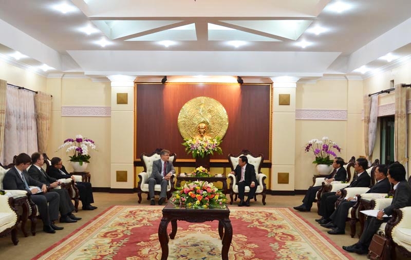 Đồng chí Bí thư Tỉnh ủy và lãnh đạo tỉnh tiếp đón đoàn công tác của Đại sứ quán Liên Bang Nga tại Việt Nam
