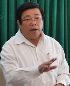 Đồng chí Huỳnh Đức Hòa - Bí thư Tỉnh ủy, Chủ tịch HĐND tỉnh làm việc với Ban chỉ đạo Tây Nguyên (tháng 6/2013). Ảnh: VB