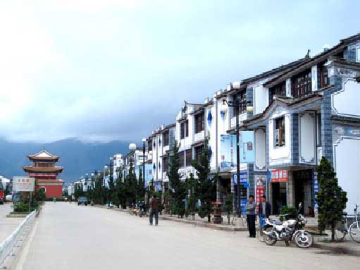 Thị trấn Vân Hạc nằm trên đường từ Đại Lý đến Lệ Giang