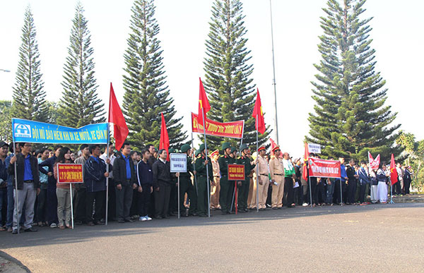 Lễ ra quân Năm An toàn giao thông tại TP Bảo Lộc