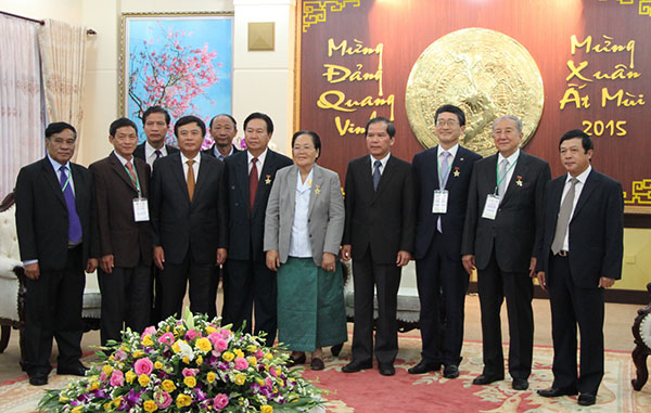 Lãnh đạo tỉnh tiếp thân mật chủ tịch các Viện Hàn lâm Việt Nam - Lào - Campuchia - Hàn Quốc