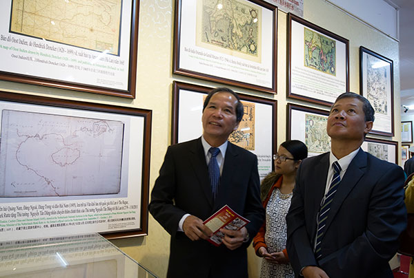 Triển lãm bản đồ và trưng bày tư liệu &quot;Hoàng Sa, Trường Sa của Việt Nam - những bằng chứng lịch sử và pháp lý&quot; tại Đà Lạt