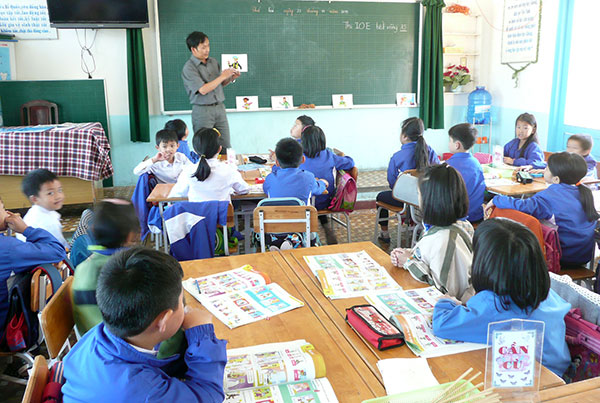 Học sinh Tiểu học Nguyễn Trãi - Đà Lạt trong giờ học ngoại ngữ