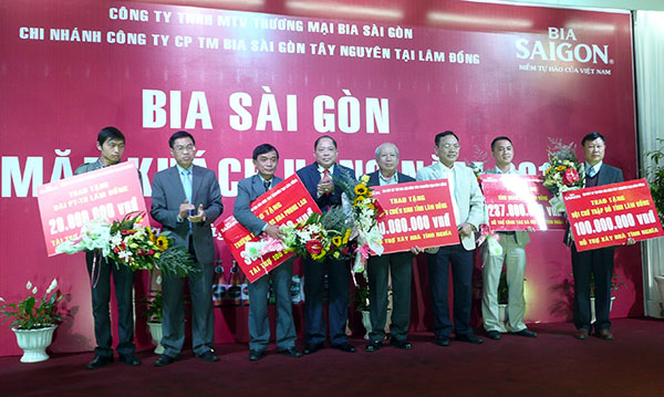 Bia Sài Gòn tài trợ 1 tỷ đồng cho Lễ hội Hoa Đà Lạt