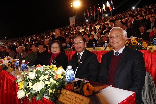 Lãnh đạo Trung ương và địa phương dự lễ khai mạc Festival Hoa Đà Lạt lần thứ VI
