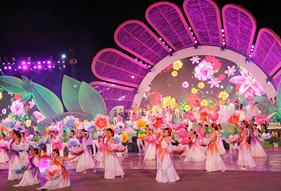 Ấn tượng Festival Hoa Đà Lạt lần thứ VI. Ảnh: HỒ TOÀN