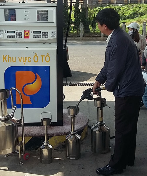Kiểm tra chất lượng và tiêu chuẩn xăng dầu tại Đà Lạt