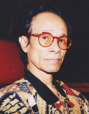 Chân dung nhạc sĩ Trịnh Công Sơn những ngày cuối đời (ảnh do Trần Ngọc Trác chụp vào ngày 18/3/2001 tại nhà riêng nhạc sĩ Trịnh Công Sơn)
