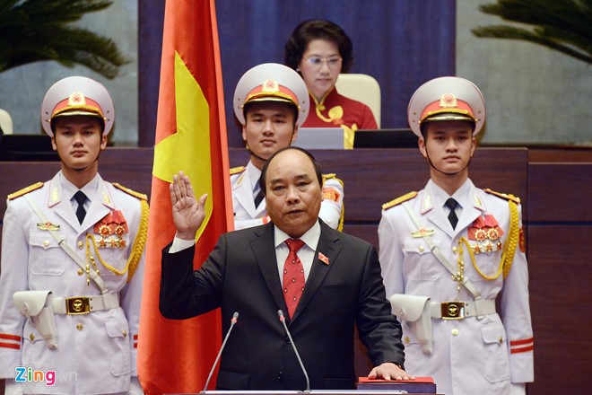 Tân Thủ tướng Nguyễn Xuân Phúc tuyên thệ nhậm chức. (nguồn internet)