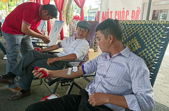 Phát động ngày toàn dân hiến máu tình nguyện