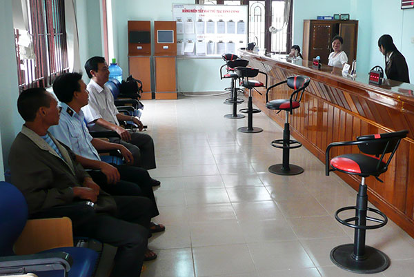 Giải quyết hồ sơ tại bộ phận một cửa của UBND huyện Đạ Tẻh
