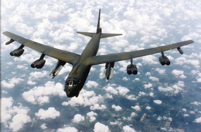 Máy bay ném bom B-52. (Nguồn: EPA)