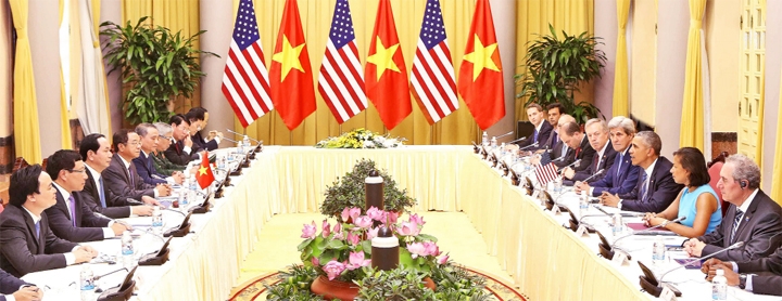 Chủ tịch nước Trần Đại Quang hội đàm với Tổng thống B. Ô-ba-ma. Ảnh: NHAN SÁNG (TTXVN)
