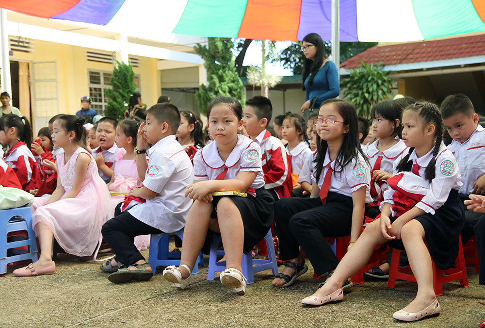 Các học sinh lớp 1 Trường TH Thăng Long tại Lễ tổng kết năm học ngày 23/5