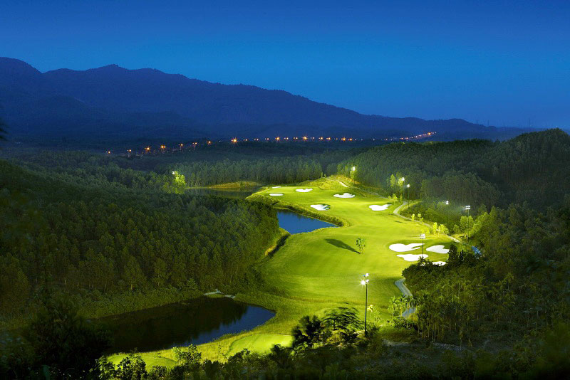 Bà Nà Hills Golf Club - Sân golf mới nhất mở màn những trận golf về đêm