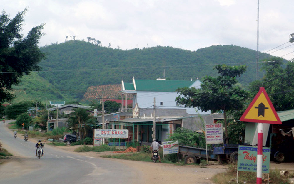 Một cung đường giao thông nông thôn ở huyện Đạ Tẻh