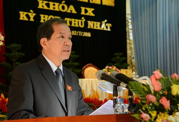 Đồng chí Nguyễn Xuân Tiến – UVTW Đảng, Bí thư Tỉnh ủy, Chủ tịch HĐND tỉnh khóa VIII phát biểu khai mạc