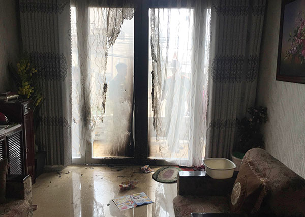 Hiện trường vụ phóng hỏa đốt nhà ở chung cư Đặng Thái Thân