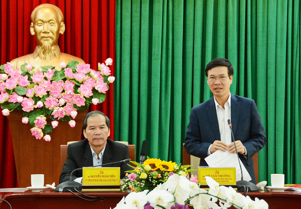 Đồng chí Võ Văn Thưởng - Ủy viên Bộ Chính trị, Bí thư Trung ương Đảng, Trưởng Ban Tuyên giáo Trung ương phát biểu tại buổi làm việc.