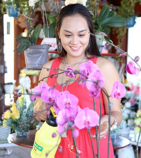 Nữ doanh nhân Trần Thị Bích Ngọc và những sản phẩm hoa của Công ty Hoa Ngọc Ẩn