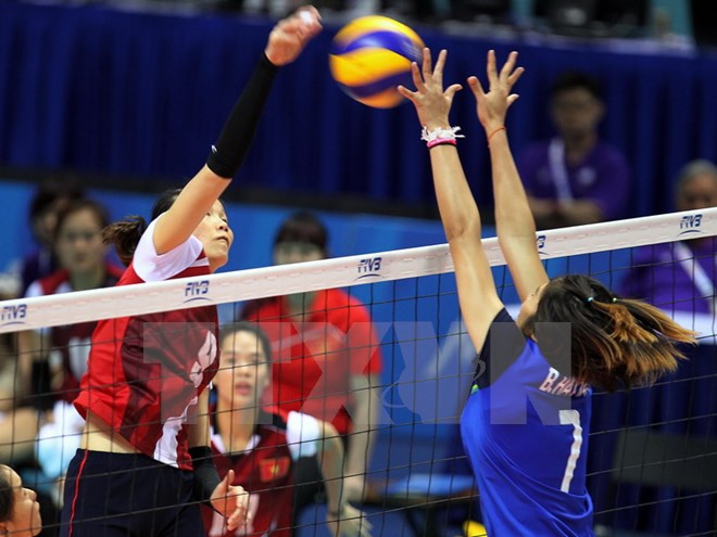 Đội tuyển bóng chuyền nữ Việt Nam thắng kịch tính trước Iran