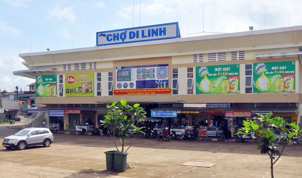 Chợ Trung tâm Di Linh, một trong những công trình trọng điểm, đã đi vào hoạt động từ cuối năm 2015